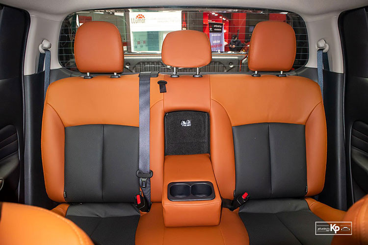 Mitsubishi Triton Athlete 2022 có nhiều tính năng an toàn cao cấp bao gồm: Hệ thống cảnh báo và giảm thiểu va chạm phía trước; Cảnh báo điểm mù kết hợp hỗ trợ chuyển làn đường; Hệ thống chống tăng tốc ngoài ý muốn; Đèn pha tự động; Hệ thống cảnh báo phương tiện cắt ngang khi lùi và 7 túi khí...