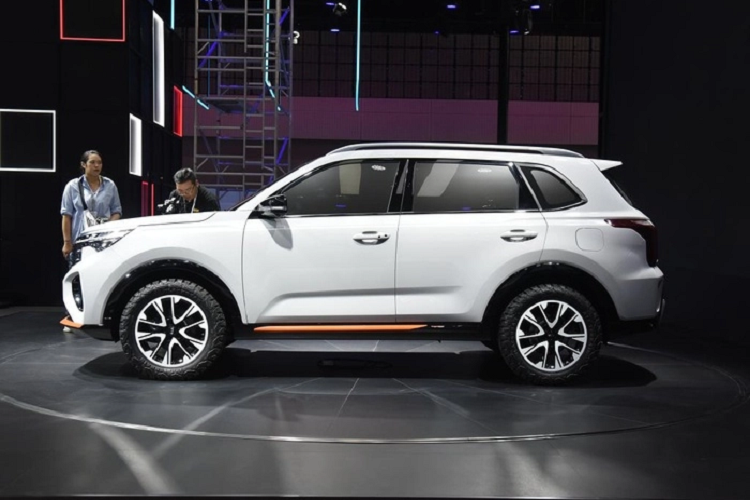 Cung cấp sức mạnh cho Kia Sportage ACE là động cơ tăng áp 1.5L 4 xy-lanh sản sinh công suất 200 mã lực. Bên cạnh đó, khách hàng cũng có thêm một tùy chọn khác là phiên bản sử dụng động cơ hút khí tự nhiên 2.0L 4 xi-lanh, sản sinh công suất 161 mã lực. Kia Sportage ACE sử dụng hệ thống trợ lái Drive Wise.