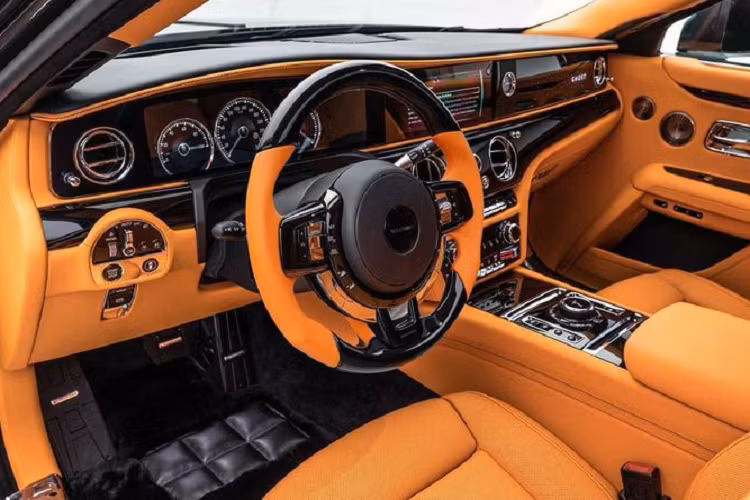 Xe sieu sang Rolls-Royce Ghost 2021 moi “lot xac” nho Mansory-Hinh-2