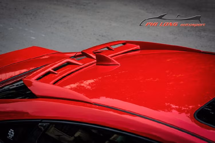 Được biết, những người thợ Việt đã mất 2 tháng rưỡi để hoàn thành bản độ Honda Civic này, tổng chi phí thực hiện lên tới cả trăm triệu đồng.