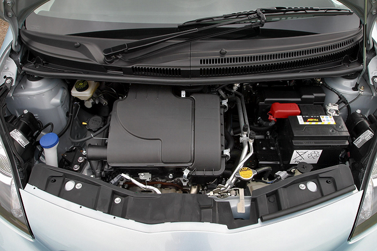 Hiện tại, giá xe Toyota Aygo cũ cũng khá rẻ rất dễ tiếp cận, đơn cử chiếc Aygo đời 2008 trong bài viết đang được chào bán với giá 230 triệu đồng. Bên cạnh đó, người mua có thể dễ dàng tìm kiếm những chiếc Aygo khác, đời thấp hơn với giá dưới 200 triệu đồng.