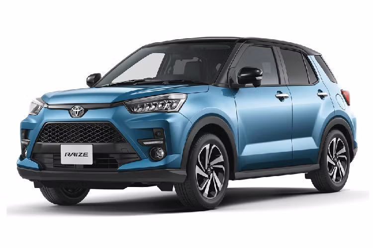 Nhờ thiết kế mới lạ, tốc độ ra mắt tương đương thế giới cũng như danh sách trang bị công nghệ hiện đại; Corolla Cross đã không làm Toyota thất vọng. Doanh số đạt ngưỡng xấp xỉ 1.000 xe giao khách mỗi tháng (tháng gần nhất đạt 940 xe bán ra - con số do VAMA cung cấp) - chứng tỏ Toyota hoàn toàn có "cửa" trong phân khúc crossover. Và để tiếp thêm sức mạnh cho "quân Át chủ bài" của mình, hãng xe Nhật Bản và chắc chắn mẫu xe cỡ nhỏ Toyota Raize cũng sẽ làm nên chuyện.