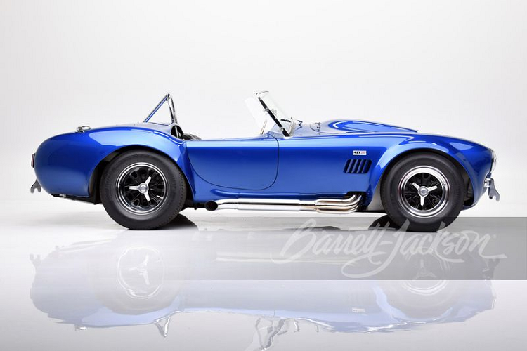 Sau Carroll Shelby, Shelby Cobra 427 Super Snake 1966 đã tìm được chủ nhân khác là nhạc sĩ Jimmy Webb vào năm 1970. Webb sở hữu chiếc xe trong hơn hai thập kỷ trước khi được thu mua lại bởi IRS và bán đấu giá. Kể từ đó, Shelby Cobra siêu hiếm số khung CSX 3015 đã quay tay nhiều nhà sưu tầm khác nhau và nó vẫn là một trong hai chiếc Cobra siêu nạp kép từng được chế tạo.