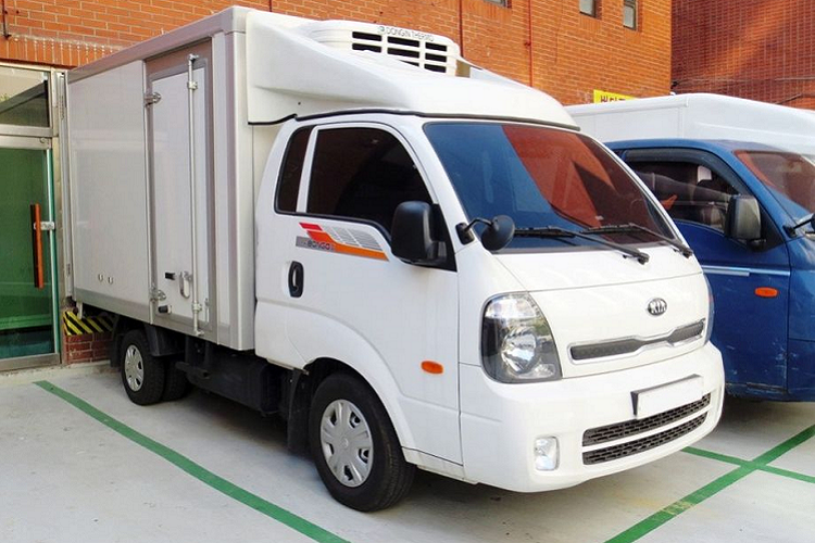  8. Kia Bongo 3 (4.918 chiếc) Đứng ở vị trí số 8 trong danh sách 10 mẫu xe bán chạy nhất tháng 2/2021 tại Hàn Quốc là mẫu xe tải hạng nhẹ Kia Bongo 3 với 4.918 xe bán ra.