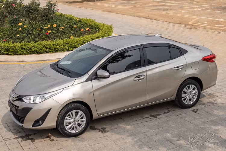 Muc huong bao hiem than vo cho oto 