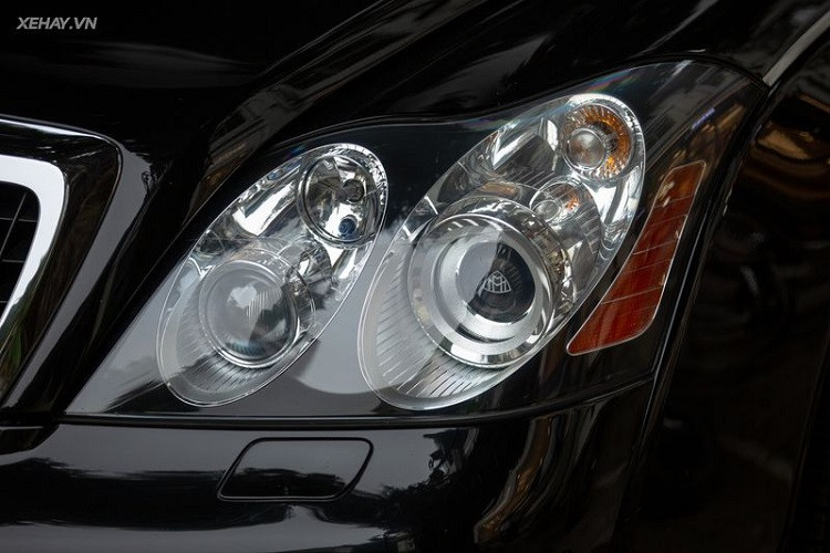 Trong khi Rolls-Royce hay Bentley thì lại nhắm tới khách hàng trung tuổi, có xu hướng cổ điển, yêu thích vật liệu sang trọng và cần tới sự bền bỉ.