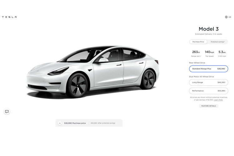 Model 3 được trang bị hệ thống tự lái Autopilot cho phép xe tự điều khiển, tăng tốc và phanh tự động trong làn đường của nó. Ngoài ra, xe còn có tính năng tự đỗ xe vuông góc và song song (Auto Park), tự lấy xe ra khỏi garage (Summon) va tự thay đổi làn đường (Auto Lane Change).