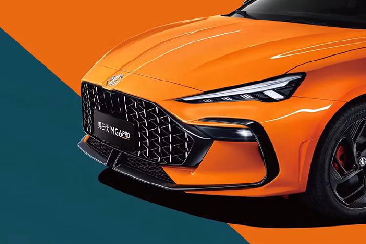 Về sức mạnh, chiếc xe mới sẽ được trang bị tổ hợp công suất hiệu suất cao SAIC Blue Core 2.0 MEGA Tech thế hệ mới, trong đó động cơ công suất lớn MEGA Tech 1.5T có công suất cực đại 181 mã lực và mô-men xoắn cực đại là 285 Nm.