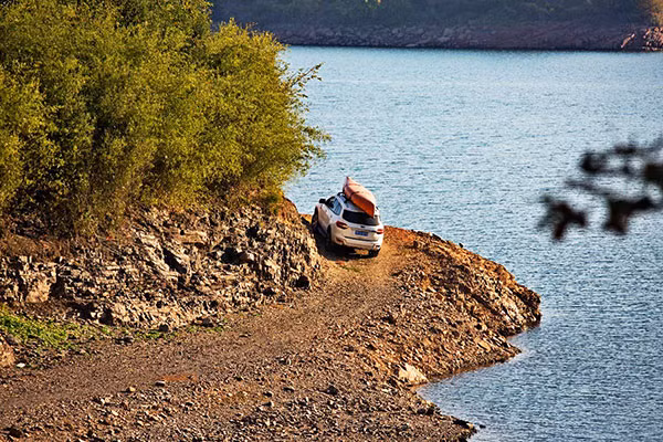 Dai gia dinh nang cap xe nho len to the nao thi phu hop?-Hinh-3