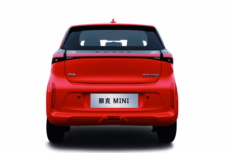 "Trái tim" của Pocco Meimei là 2 loại mô-tơ điện và 2 cụm pin khác nhau. Thứ nhất là mô-tơ điện có công suất tối đa 14 mã lực, đi với cụm pin 9,2 kWh, cho phép xe chạy được 116 km sau khi sạc đầy pin.