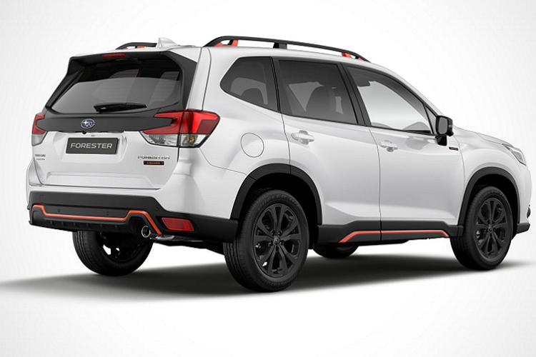 Trong khi tại quê nhà Nhật Bản, Subaru Forester 2022 mới sử dụng động cơ 1.8L tăng áp (177 mã lực + 300Nm). Tất cả phiên bản đều sử dụng hệ dẫn động bốn bánh “Symmetrical AWD” kết hợp với hộp số tự động biến thiên vô cấp CVT. Khả năng cao, sắp tới Subaru Forester 2022 phiên bản được lắp ráp và phân phối bởi tập đoàn Tan Chong cho thị trường Đông Nam Á, bao gồm Việt Nam và Thái Lan sẽ tiếp tục sử dụng động cơ boxer 2.0L hút khí tự nhiên như cũ.