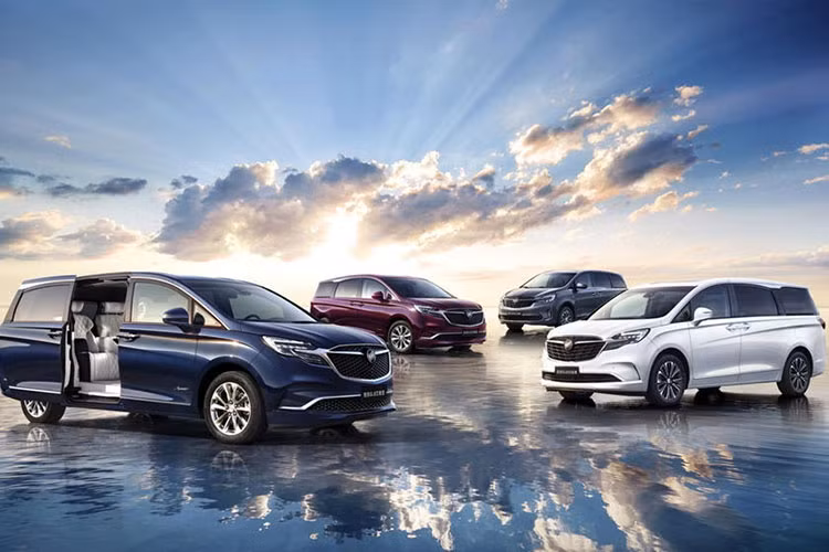 Buick GL8 Avenir 2022 tu hon 1,6 ty dong, 