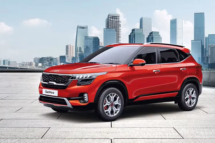  Kia Seltos 2021 mới vừa được giới thiệu tại thị trường Ấn Độ. Mức giá xe Kia Seltos 2021 có mức bán đề xuất 995.000-1.665.000 INR, tương đương 13.400 - 22.470 USD (khoảng hơn 300 đến 518 triệu đồng) tại Ấn Độ.