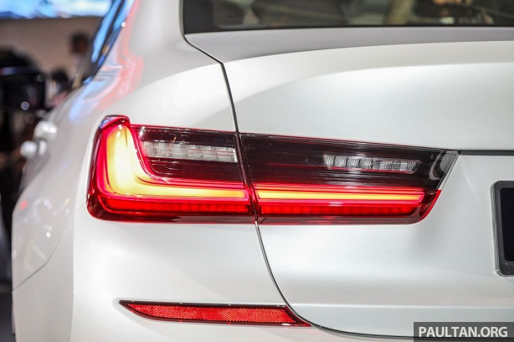 Hiện chưa rõ sau Thái Lan và Malaysia, BMW 3-Series phiên bản kéo dài có được đưa về Việt Nam để phân phối chính hãng hay không.