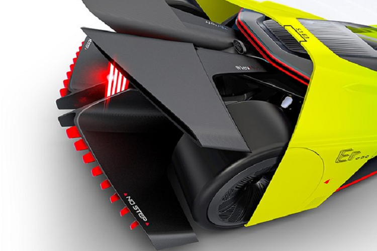 Các tay đua, hay nói cách khác là người chơi, có thể vào một buồng lái chân thực để đua trực tuyến bằng thiết bị thực tế ảo HP Reverb G2 VR. Ford cũng đã kết nối hệ thống chơi với hệ thống chiếu sáng của ôtô.