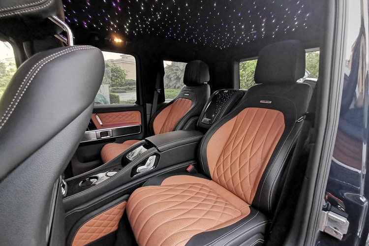 Theo tìm hiểu, nhà độ MBS chỉ can thiệp chủ yếu vào không gian nội thất của xe và giữ nguyên trang bị động cơ. 