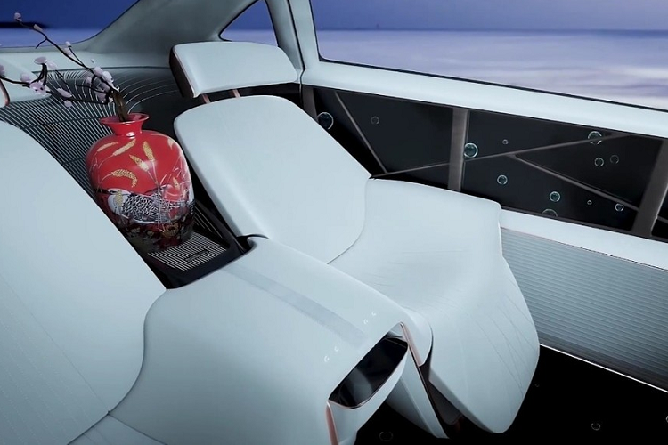 Giờ đây, công ty đã trở lại với một tầm nhìn mới được tạo ra bởi các nhóm thiết kế của họ ở Thượng Hải và Luân Đôn. Cái tên SAIC Kun đa năng đại diện cho sự tái hiện hiện đại của một sinh vật có thể biến hình trong thần thoại Trung Quốc. Truyền thuyết kể rằng Kun là một con cá khổng lồ sống ở vùng Biển Bắc, và đã biến thành một con chim khổng lồ có đôi cánh trông giống như những đám mây màu sắc trên bầu trời khi nó bay.