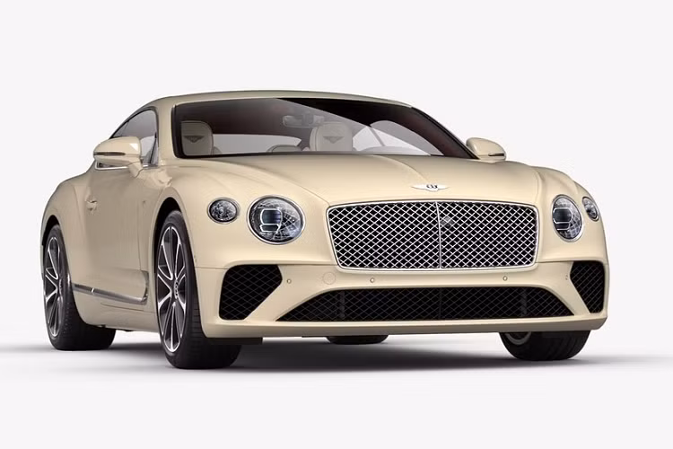 Hiện đại gia này đang sở hữu bộ sưu tập xe Bentley trên 10 chiếc với đủ các thể loại trong đó phân nửa xe đã mang màu Old English White nhưng chưa rõ là đại gia Tây Nguyên này đã sở hữu chiếc xe siêu sang Bentley Continental GT thế hệ mới nào hay chưa.