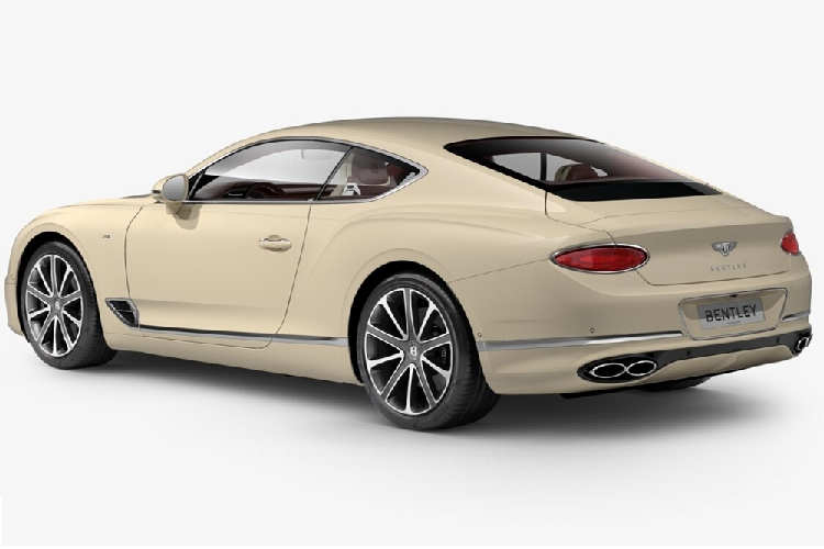 Động cơ của Bentley Continental GT V8 thế hệ mới là trái tim V8, dung tích 4.0 lít, 32 van, được tích hợp bộ tăng áp kép, sản sinh ra công suất tối đa 542 mã lực tại vòng tua máy 6.000 vòng/phút và mô-men xoắn cực đại 770 Nm tại dải vòng tua máy 2.000 đến 4.000 vòng/phút. Sức mạnh này sẽ kết hợp cùng hộp số tự động 8 cấp, nhờ đó mà chiếc Coupe siêu sang thể thao có thể đua nước rút từ vị trí xuất phát lên 100 km/h chỉ trong thời gian 4 giây trước khi đạt vận tốc tối đa 319 km/h.