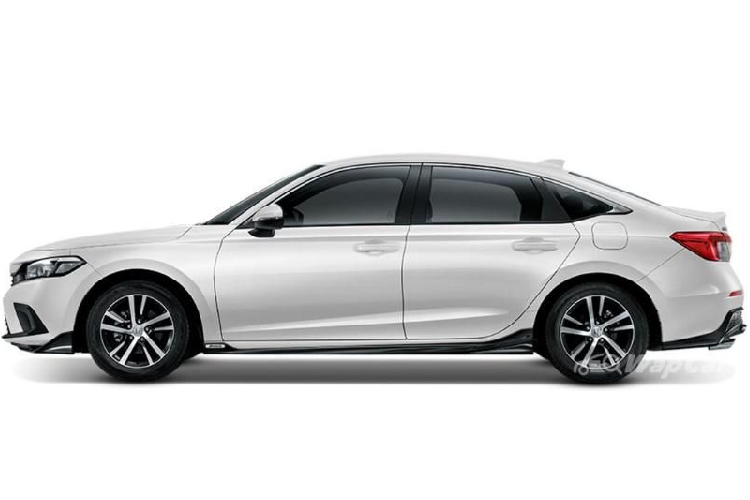 Honda Civic 2022 mới phân phối tại xứ sở Chùa Vàng chỉ được trang bị một động cơ duy nhất loại tăng áp 1.5L 4 xi-lanh, đi kèm là hộp số CVT, cho công suất 178 mã lực và mô-men xoắn cực đại 240 Nm.