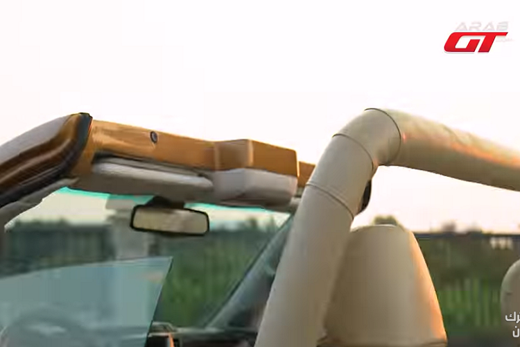 Qua những hình ảnh trong bài viết này, chúng ta nhận thấy các cản trước và sau đã được cắt bớt ở giữa và xung quanh các góc để cải thiện góc tiếp cận và góc khởi hành của chiếc xe SUV Lexus LX570 mui trần..