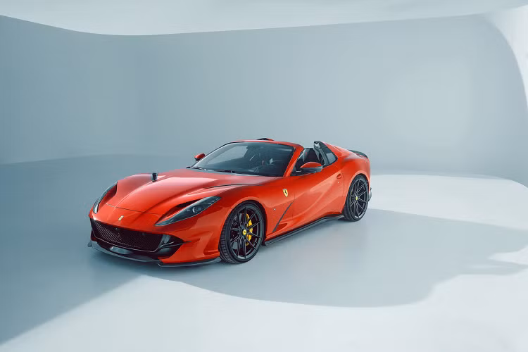 Với tính năng này, người lái có thể nâng phần đầu xe cao thêm 40 mm chỉ với một nút bấm. Ngoài ra, hệ thống này cũng có thể tự động hạ thấp về mức tiêu chuẩn khi xe chạy ở vận tốc trên 80 km/h.