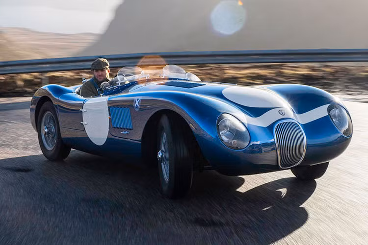 Hiện tại, thương hiệu vẫn chưa công bố kế hoạch sản xuất 6 nguyên mẫu còn lại cũng như giá thành cho những chiếc Jaguar C-Type cổ điển. Tuy nhiên, đây chắc chắn sẽ là một món hời so với những chiếc xe nguyên bản dành cho những người đam mê C-Type.