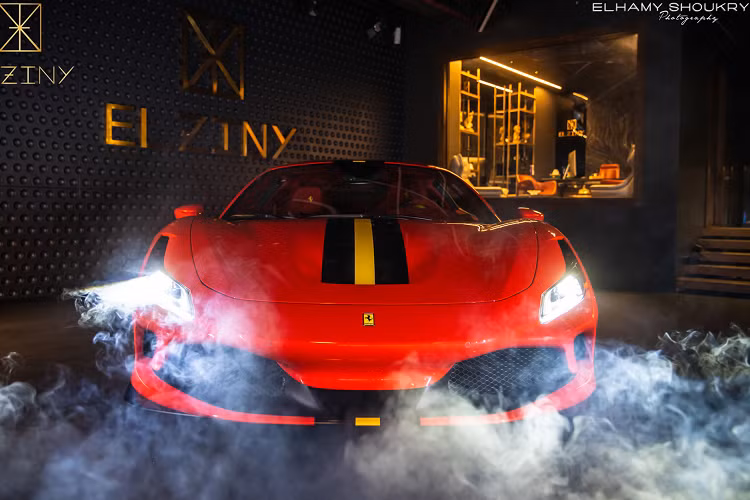 Tính đến thời điểm hiện tại, dòng xe F8 đã có khoảng 6 chiếc cập bến Việt Nam chia đều cho cả 2 biến thể coupe (F8 Tributo) và mui trần (F8 Spider). Với giá bán Ferrari F8 Tributo triệu đô tại Việt Nam cùng hiệu năng vận hành mạnh mẽ, cái tên F8 đang ngày một thu hút được đông đảo sự quan tâm từ phía những người chơi xe.