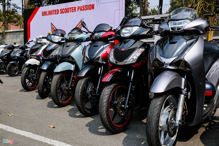 Dù số lượng không nhiều, những chiếc Honda SH đắt tiền vẫn gây chú ý tại sự kiện. Đa số SH trong ảnh đều đã được can thiệp, từ ít đến nhiều.