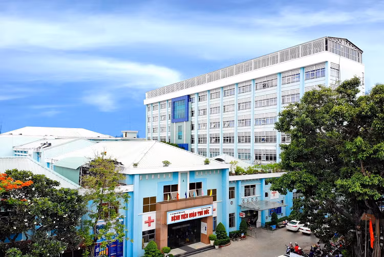 Ly lich giam doc Benh vien TP Thu Duc Nguyen Minh Quan vua bi bat-Hinh-2