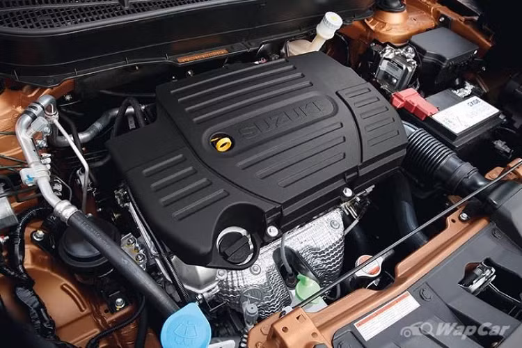 Cung cấp sức mạnh cho xe là khối động cơ M16A 1.6L 4 xi-lanh tương tự như bản dẫn động cầu trước, cho công suất khoảng 113 mã lực và mô-men xoắn 156 Nm, kết hợp với hộp số tự động 6 cấp có lẫy chuyển số trên vô lăng.