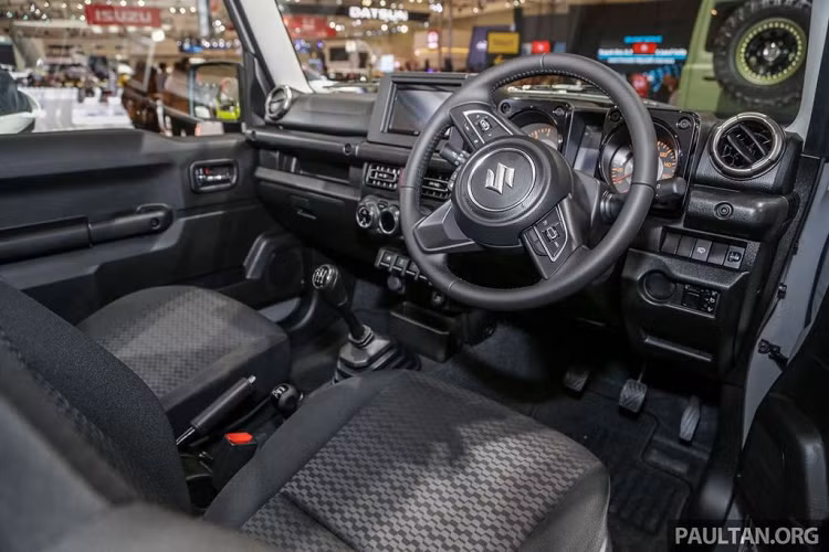 Hiện nay tại Việt Nam, Suzuki Jimny thế hệ mới đã có mặt với số lượng khá khiêm tốn, chỉ vài chiếc trên cả nước. Tất cả số này đều được nhập khẩu theo diện tư nhân và có giá bán khá cao, dao động khoảng 1,5 tỷ VNĐ với xe nhập Đức. Trong trường hợp được bán ra chính hãng, giá bán của Suzuki Jimny được kỳ vọng sẽ giảm đáng kể với nguồn gốc nhập khẩu từ Ấn Độ, kèm theo giá bán chỉ dao động dưới 700 triệu đồng.