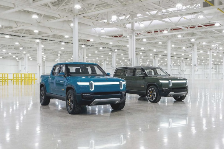 Rivian vốn là một công ty khởi nghiệp về xe điện, do đó đây là khoảng thời gian tương đối khó khăn và đòi hỏi sự tỉ mỉ trong từng bước đi. Đặc biệt là khi Rivian cùng lúc tung ra 3 sản phẩm đầu tiên là R1T, R1S và EDV.