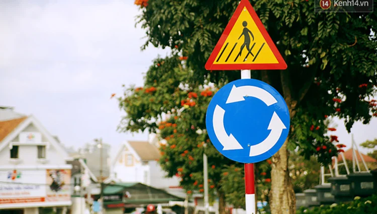 Muc phat loi khong xi nhan, chuyen lan oto va xe may nam 2021-Hinh-4