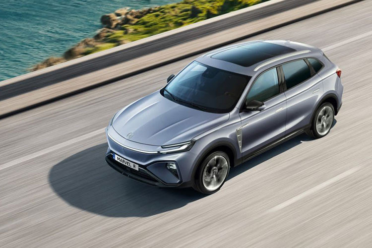 Dự kiến, MG Marvel R Electric 2021 sẽ chính thức được bày bán tại thị trường châu Âu vào tháng 5 năm nay. Hiện giá xe MG Marvel R Electric 2021 vẫn chưa được công bố. Được biết, trong thời gian tới, hãng MG sẽ tung ra phiên bản dẫn động cầu sau rẻ hơn của mẫu xe này.