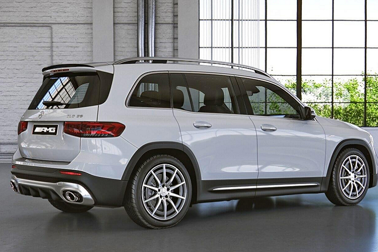 Cùng với dòng A35 sedan, GLB 35 AMG cũng trở thành phiên bản “nhập môn” xe hiệu năng cao Mercedes-AMG dành cho những khách hàng muốn trải nghiệm xe sang hiệu năng cao với chi phí mua xe hợp lý.