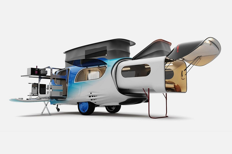 Dù không tiết lộ hình ảnh chi tiết về nội thất, nó được giới thiệu là bao gồm một phòng sinh hoạt có kích thước vừa phải, một nhà bếp đủ tiện nghi, một phòng tắm và một phòng ngủ đủ tiện nghi, cũng như vài cửa sổ để đón ánh sáng tự nhiên và không khí trong lành. 