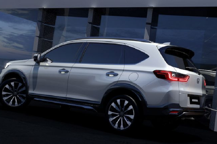 Trong khi dữ liệu về hệ thống khung gầm mới (có tên mã DG1/DG3) không được rõ ràng thì cấu hình xe được phân tích khá chi tiết với 3 bản gồm S khởi điểm, E trung cấp và Pre (có thể là viết tắt của Premium) cao cấp nhất.