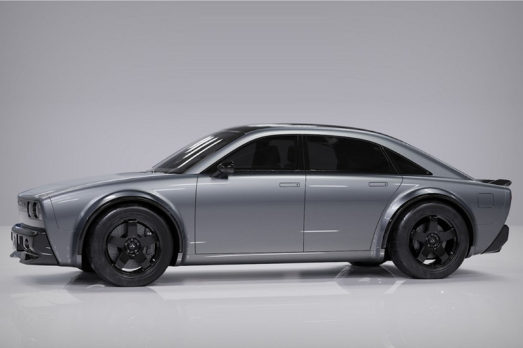 Nhà sản xuất dự tính trang bị cho xe bộ pin lithium-sắt 85 kWh với khả năng cung cấp phạm vi hoạt động khoảng 480 km, trong khi nguồn điện DC có thể sạc pin từ 0-80% trong vòng 1 tiếng. Saga đạt được phạm vi hoạt động như vậy một phần nhờ vào thân vỏ trơn mượt với hệ số cản ước tính 0,32 cD, trong khi sự kết hợp giữa cốp sau và cốp trước cung cấp không gian tổng cộng 566 lít.