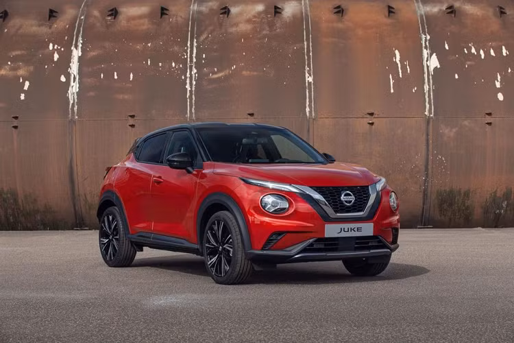 Đối với Nissan Juke 2021 mới, mẫu xe này từng bị khai tử khỏi thị trường Việt Nam kể từ giai đoạn năm 2017 - 2018 vì lý do doanh số ế ẩm. Dù vậy, không thể phủ nhận việc mẫu CUV hạng B này vẫn có thể quay trở lại thị trường bằng một diện mạo hoàn toàn mới, hấp dẫn hơn.