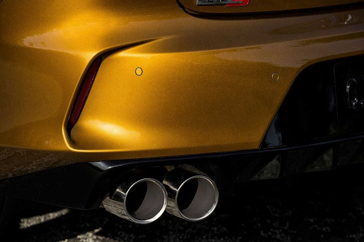 Để có thể tối ưu hóa công suất, hãng lựa chọn cơ cấu trục cam kép DOHC, 24 xu-páp với công nghệ biến thiên thời gian nạp và thời gian xả (VTC).