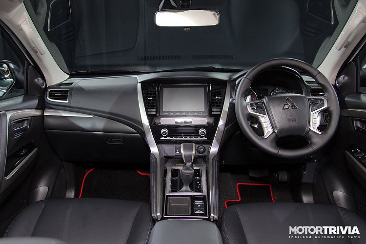 Hiện giá xe Mitsubishi Pajero Sport 2022 phiên bản đặc biệt mới vẫn chưa được công bố.