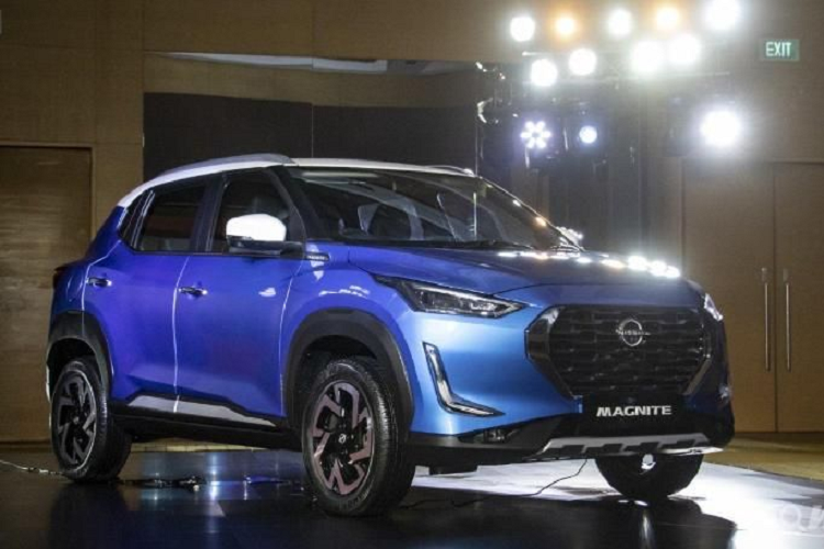 Khi kết hợp cùng hộp số sàn 5 cấp xe có mức tiêu thụ nhiên liệu chỉ 5 lít/100 km, còn với hộp số CVT xe có mức tiêu thụ 5,6 lít/100 km.