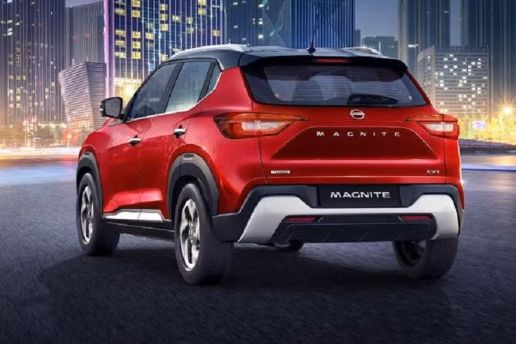 Nếu Nissan Magnite về Việt Nam, thị trường SUV cỡ nhỏ hẳn sẽ được phen "sóng gió", cái tên sẽ phải "lo lắng" nhiều nhất có lẽ là Kia Sonet được dự đoán sẽ ra mắt người tiêu dùng Việt trong vài tháng tới.