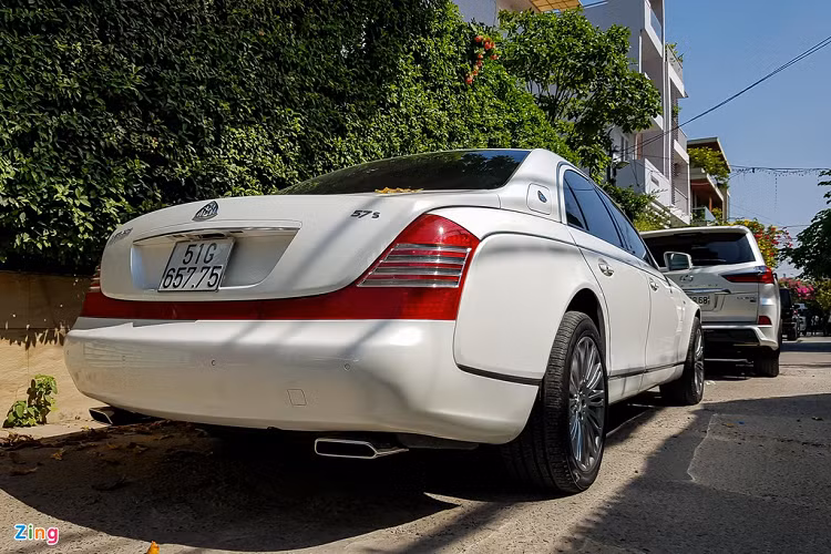 Ra mắt vào năm 2005, xe siêu sang Maybach 57S được trang bị động cơ V12 dung tích 6.0L do các kỹ sư AMG lắp ráp thủ công. Xe có công suất cực đại 612 mã lực và mô men xoắn tối đa 1.000 Nm. 