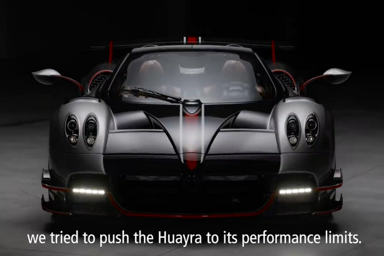 Pagani Huayra BC Roadster chỉ có 40 xe sản xuất trên toàn thế giới.
