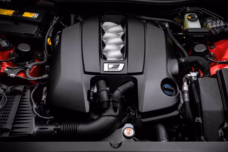 Lexus IS 500 Launch Edition F Sport Performance 2022 chỉ được sản xuất giới hạn 500 chiếc cho thị trường Bắc Mỹ.