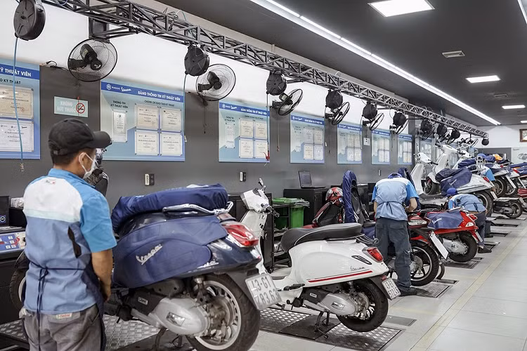 Piaggio Viet Nam bao hanh toi 5 nam cho Medley va Liberty