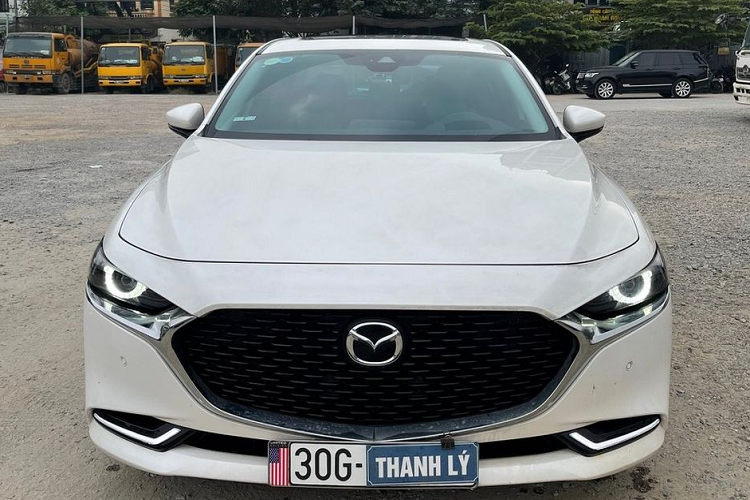 Can Tet, cac ngan hang ram ro rao ban oto hang sang thu no-Hinh-5