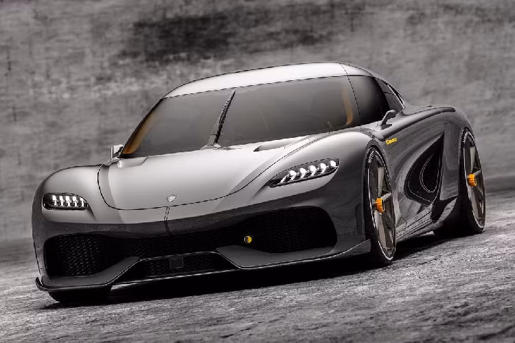  Koenigsegg Gemera Dù là hàng hiếm, những mẫu xe kể trên đều đến từ các thương hiệu đã có mặt tại Việt Nam. Đáng chú ý hơn cả là siêu xe đến từ thương hiệu "mới toanh" tại Việt Nam. Mẫu xe được nhắc đến chính là Koenigsegg Gemera. Thông tin một khách hàng Việt đặt mua Gemera đã xuất hiện trên mạng xã hội từ giữa tháng 9.